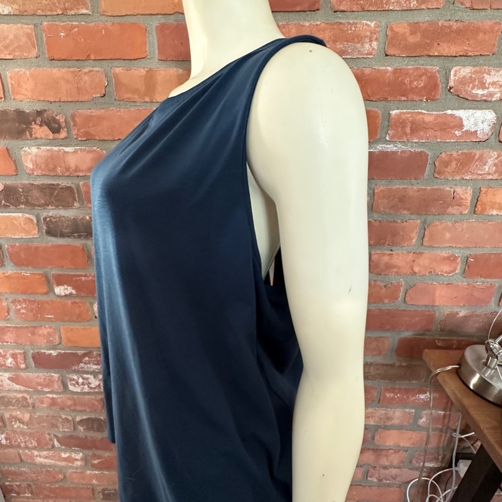 Athleta Essence Open Back Tank Top Constellation Blue Sleeveless Athleisure XL - Picture 4 of 6